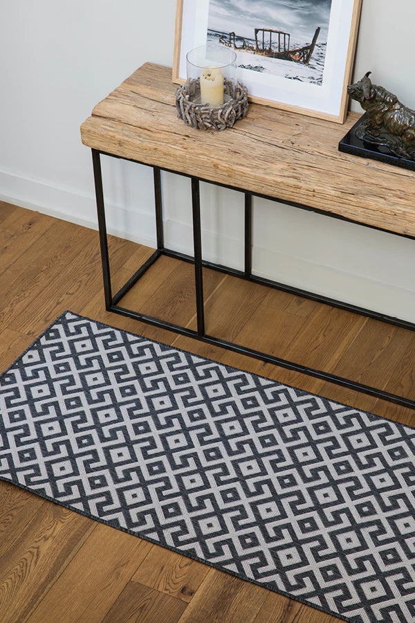 MBINGA GREY Rug & Runner