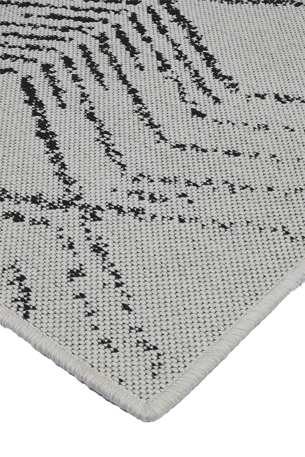 PYLON WHITE WITH BLACK Rug & Runner