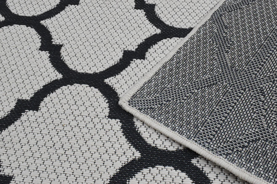 LATTICE WHITE WITH BLACK Rug & Runner