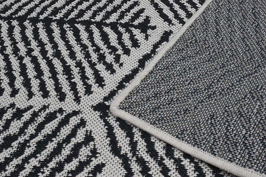 HIVE WHITE WITH BLACK Rug & Runner