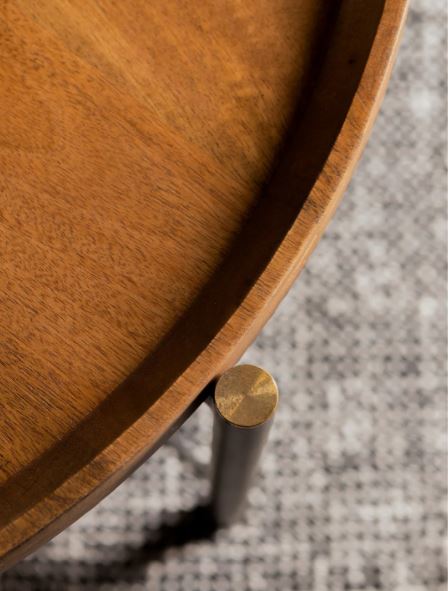 Roundhouse Coffee Table in Nutmeg Medium