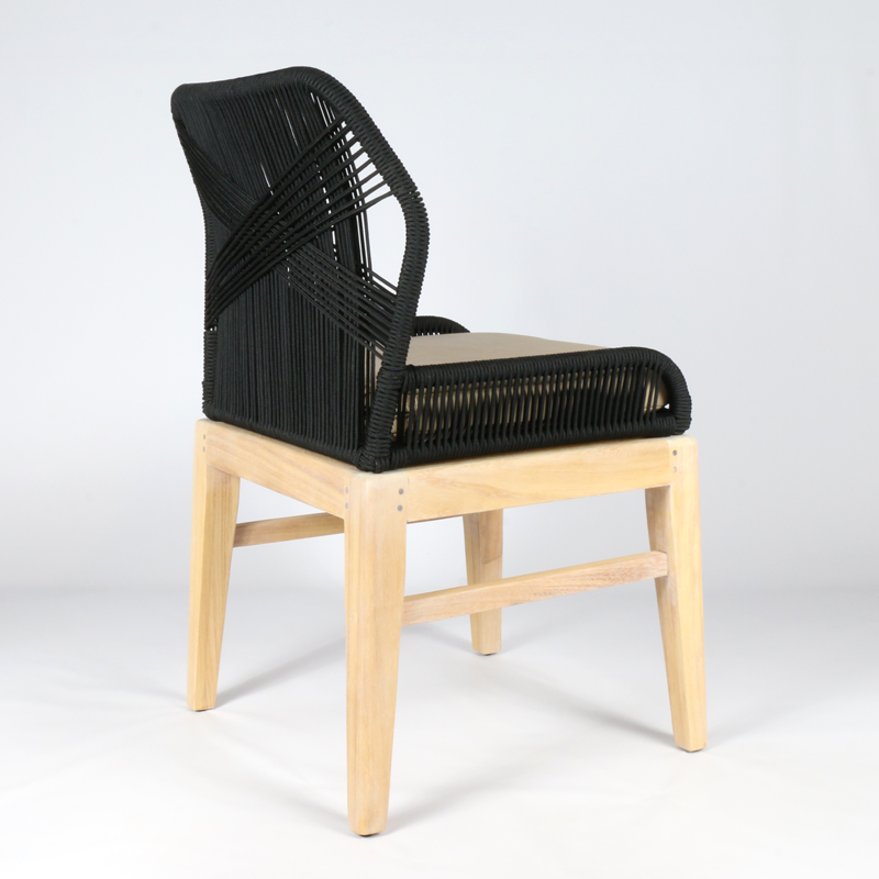 Gama Chair