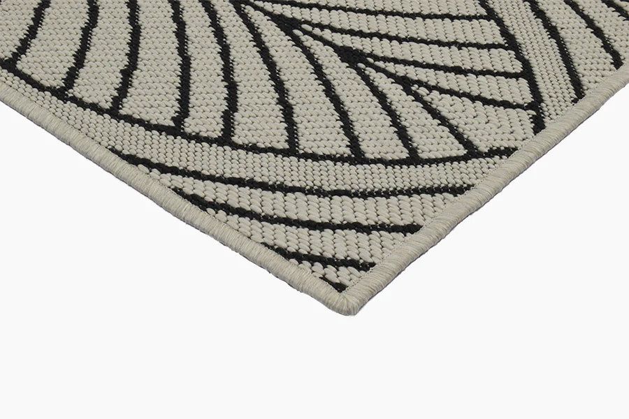 ERTE WHITE WITH BLACK Rug & Runner